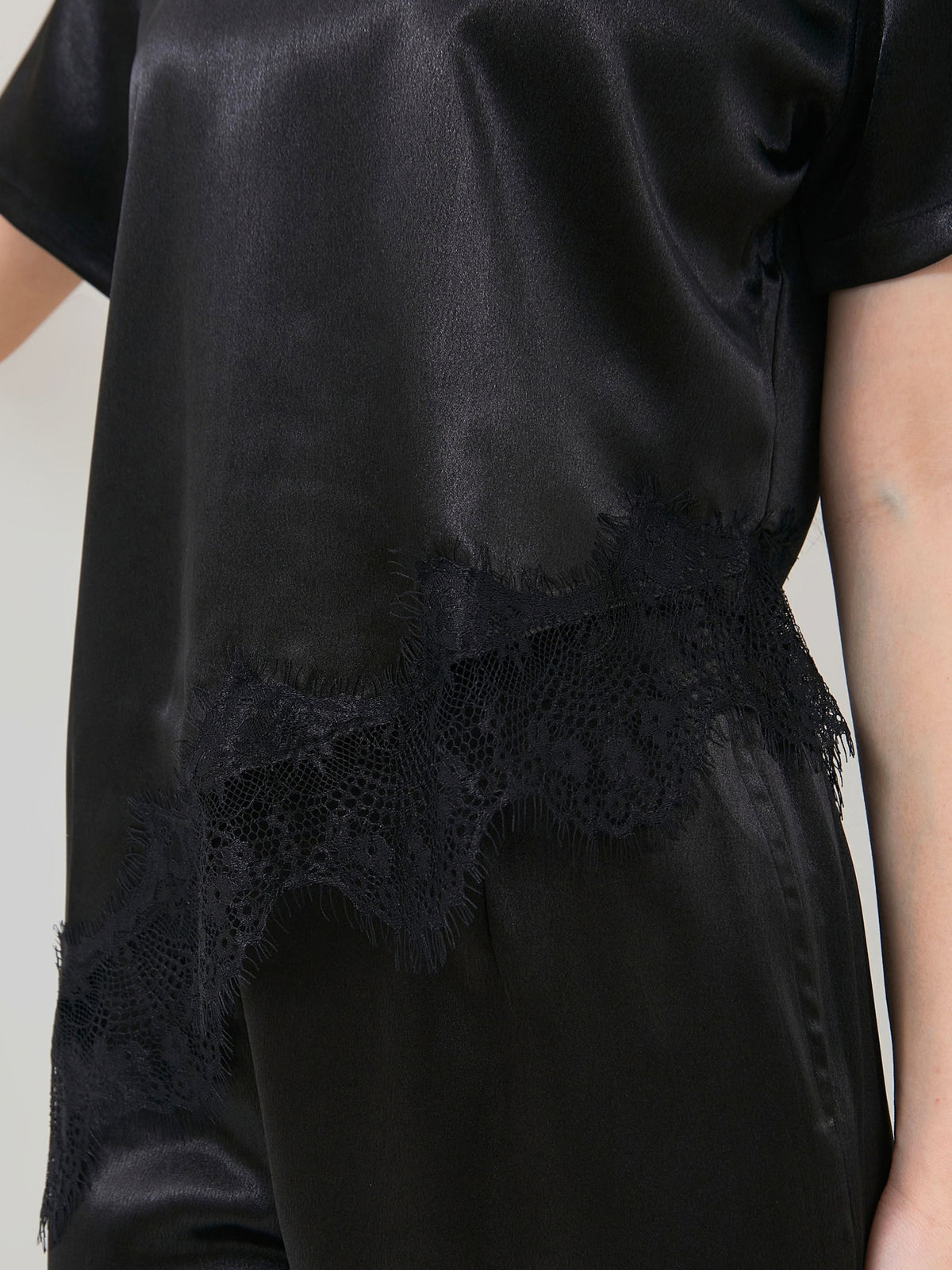 Ms Daisy Jesslyn Satin Lace Top