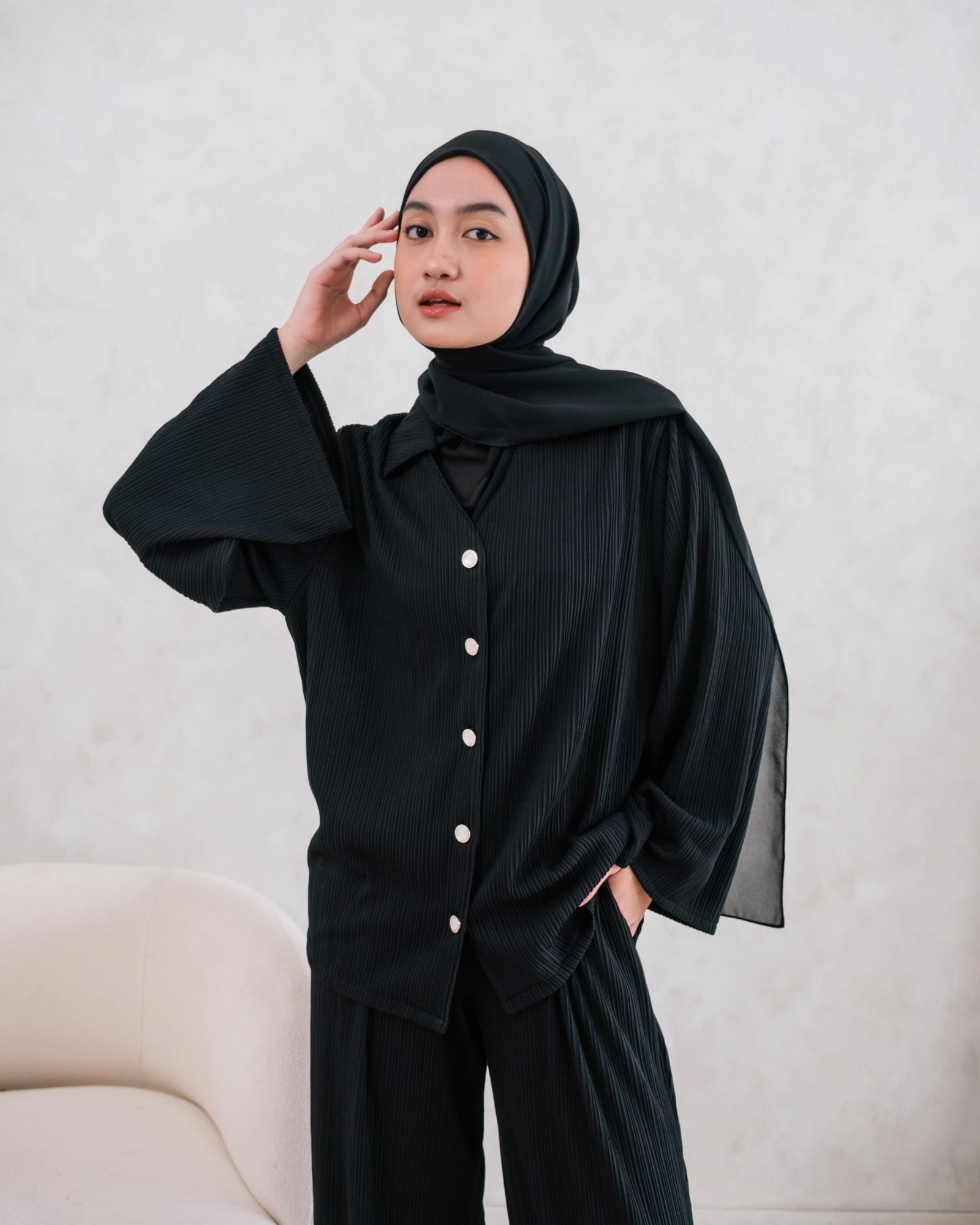 Ms Daisy Maya Pleats Knit Set Shirt with Cullotes Set