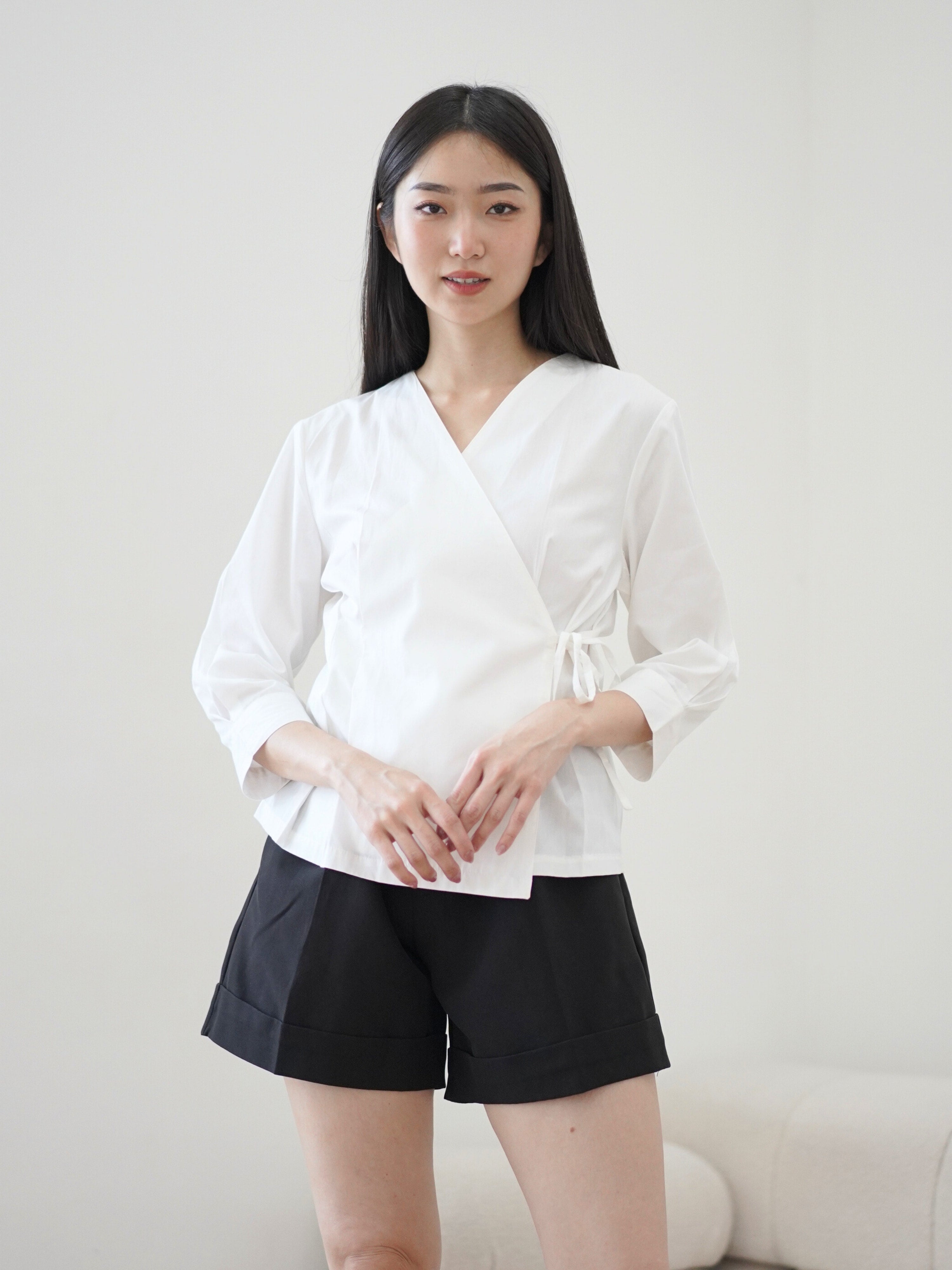 (MINOR DEFECT) Adora Top