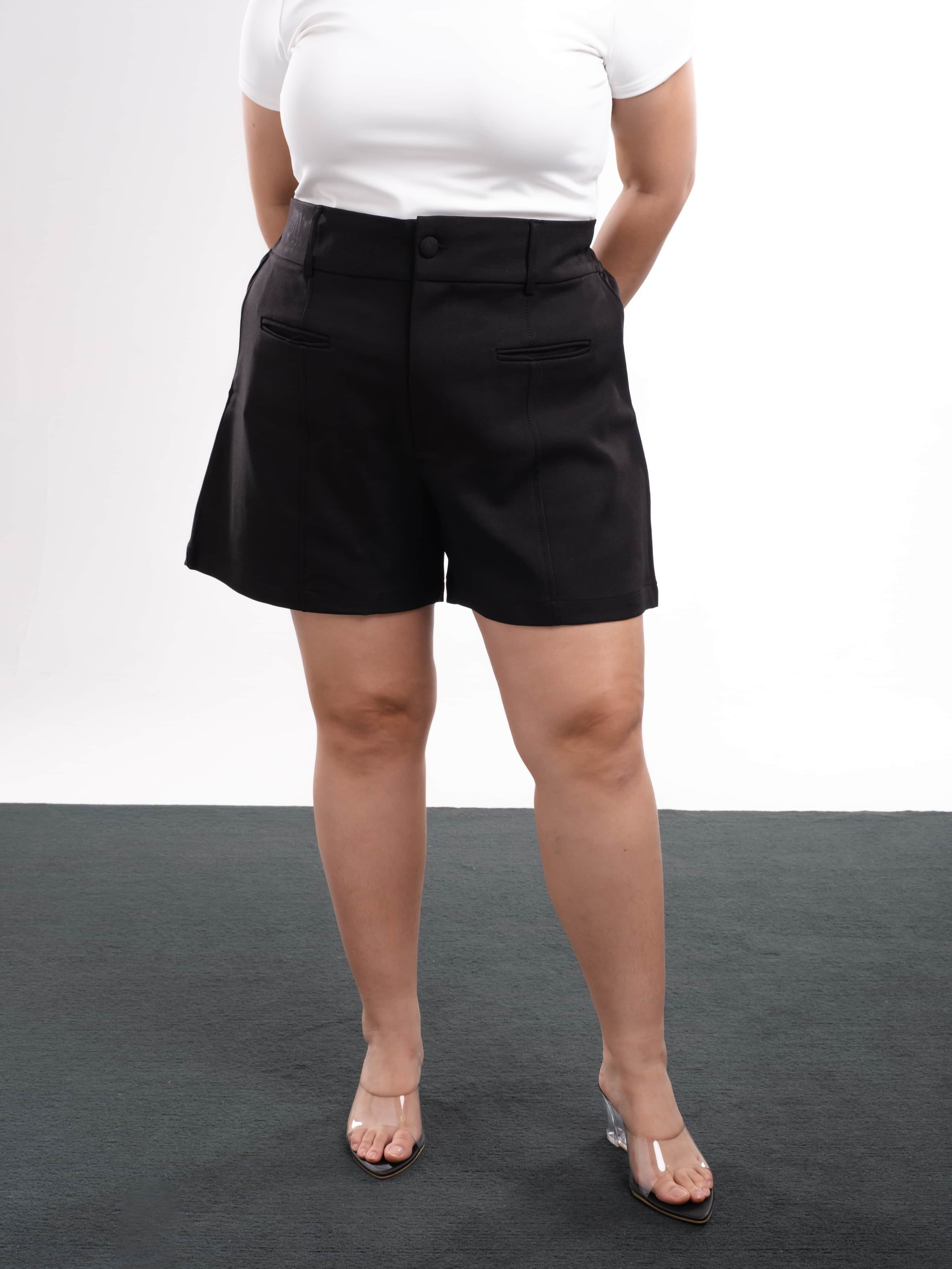 Summit Semi wool Short Pants