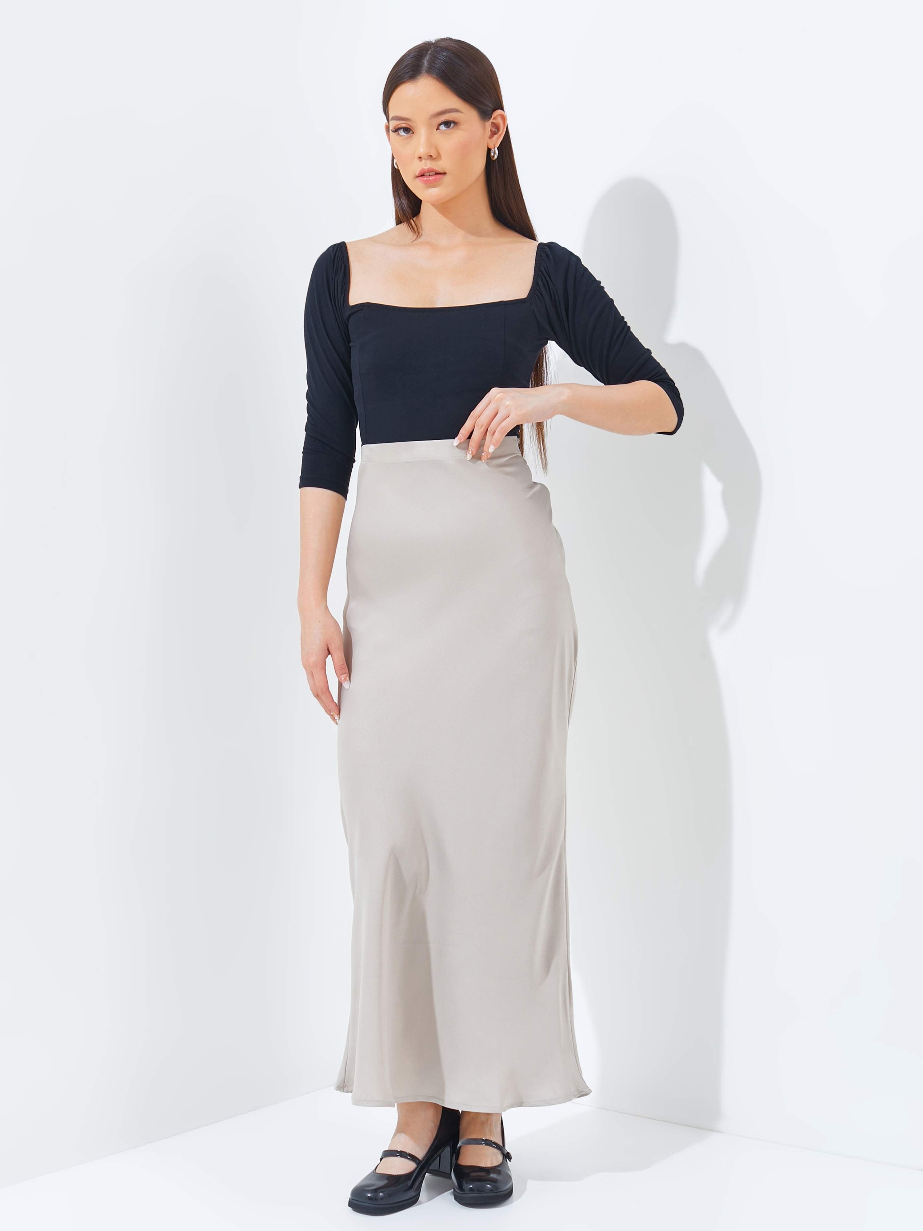 (MINOR DEFECT) Aurora Satin Skirt