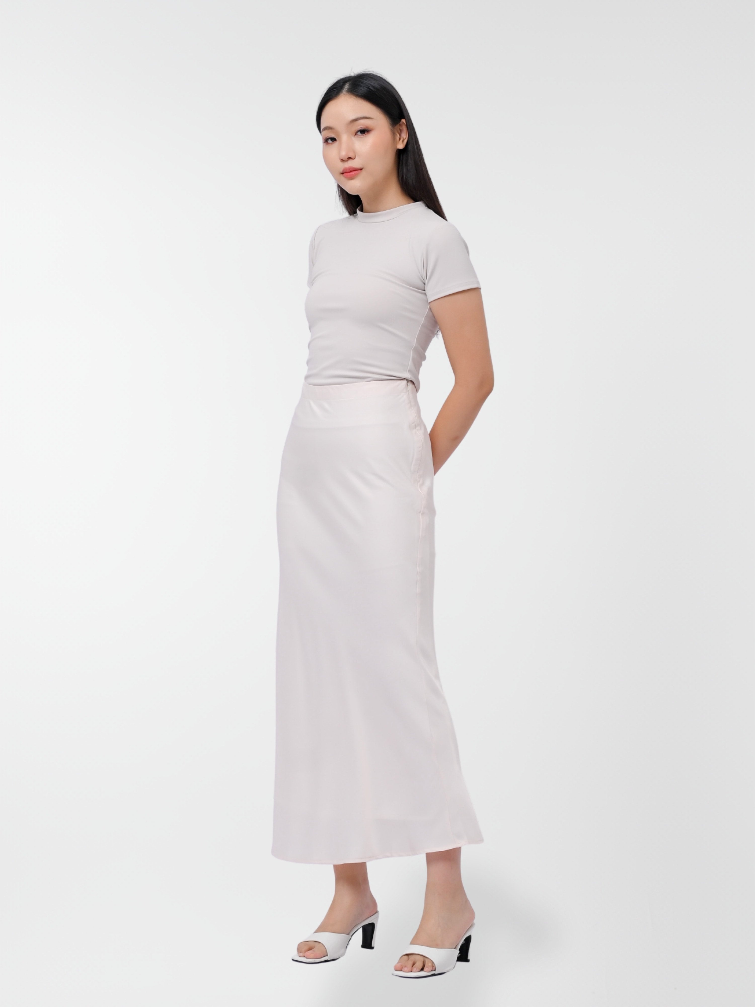 Ms Daisy Aurora Satin Skirt