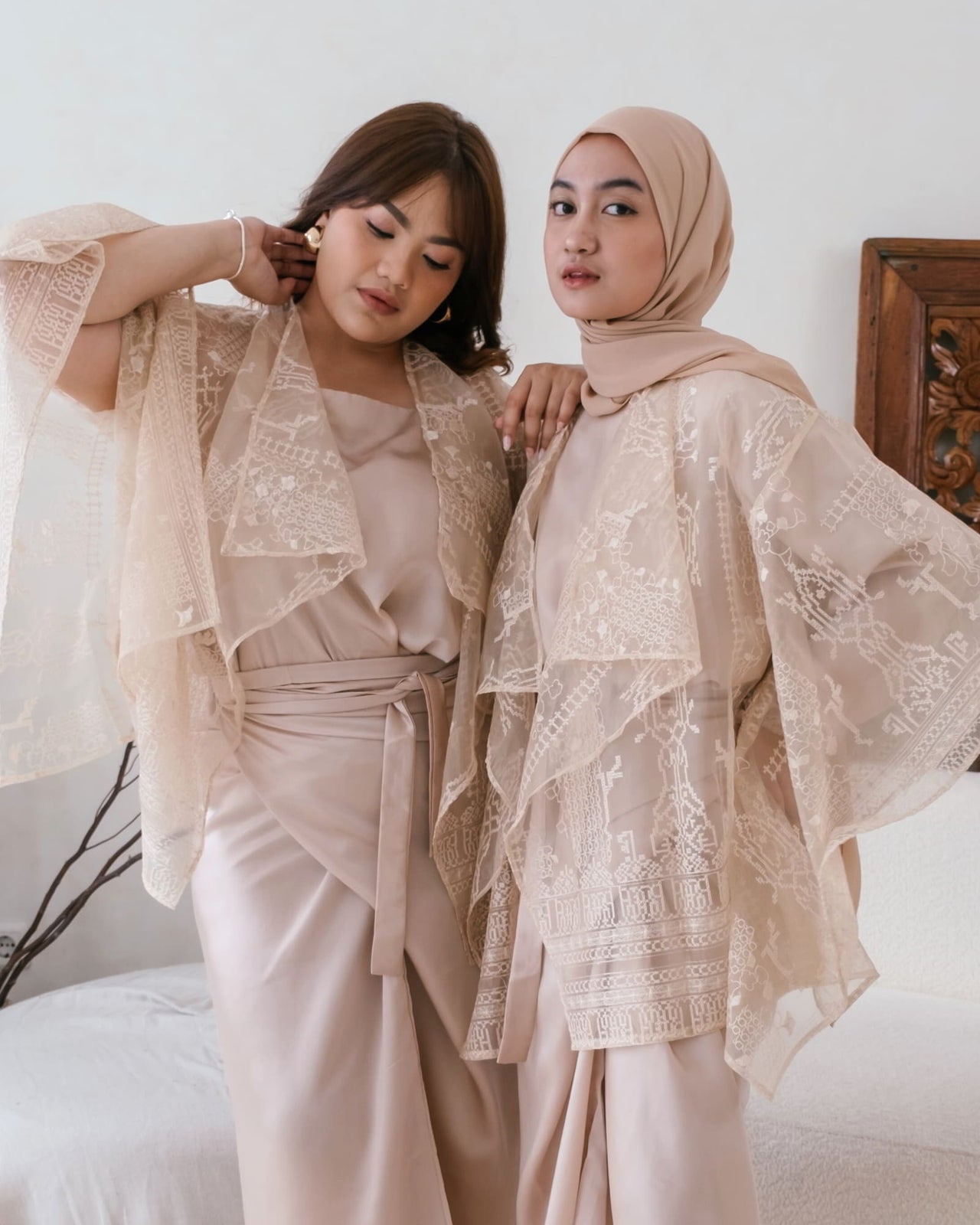 Ms Daisy Jasmin Set Rok Lilit & Atasan Satin Premium dengan Organza Outer / Set Lebaran