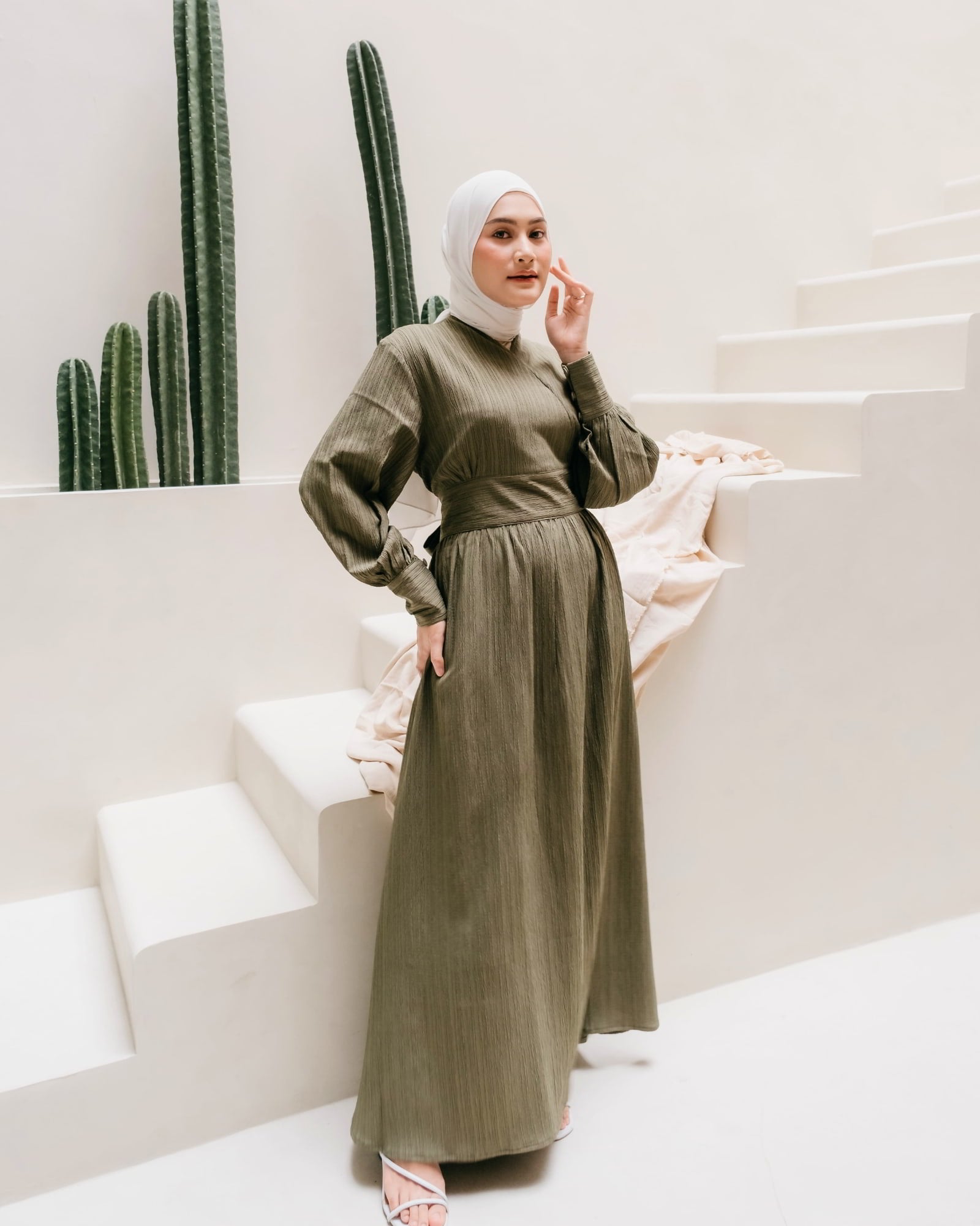 Ariana Textured Belted Dress – Dress Hijab Friendly | Ms Daisy