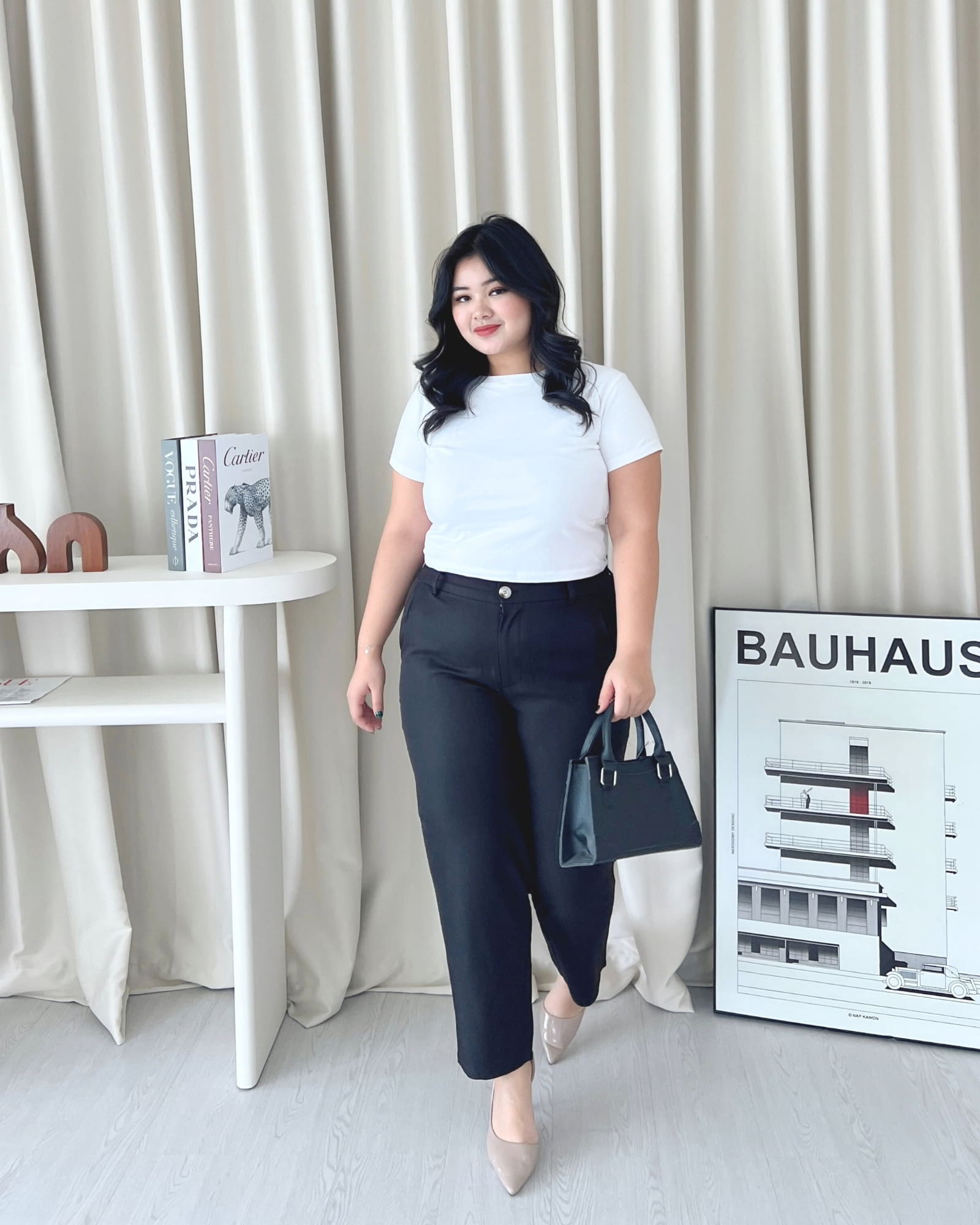 Ms Daisy Viola Slim Fit Cropped Pants