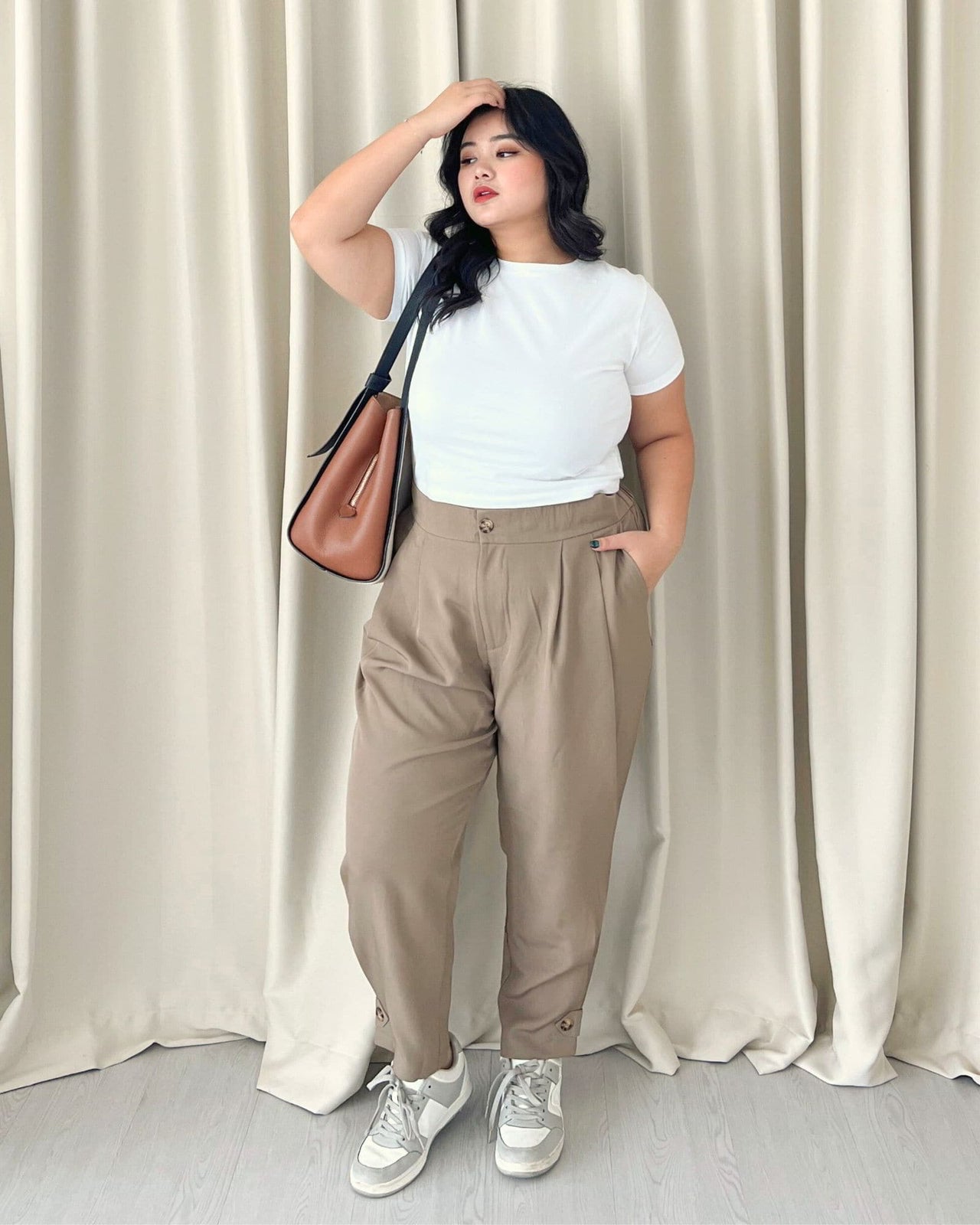 Ms Daisy Cleo Button High Waist Pants