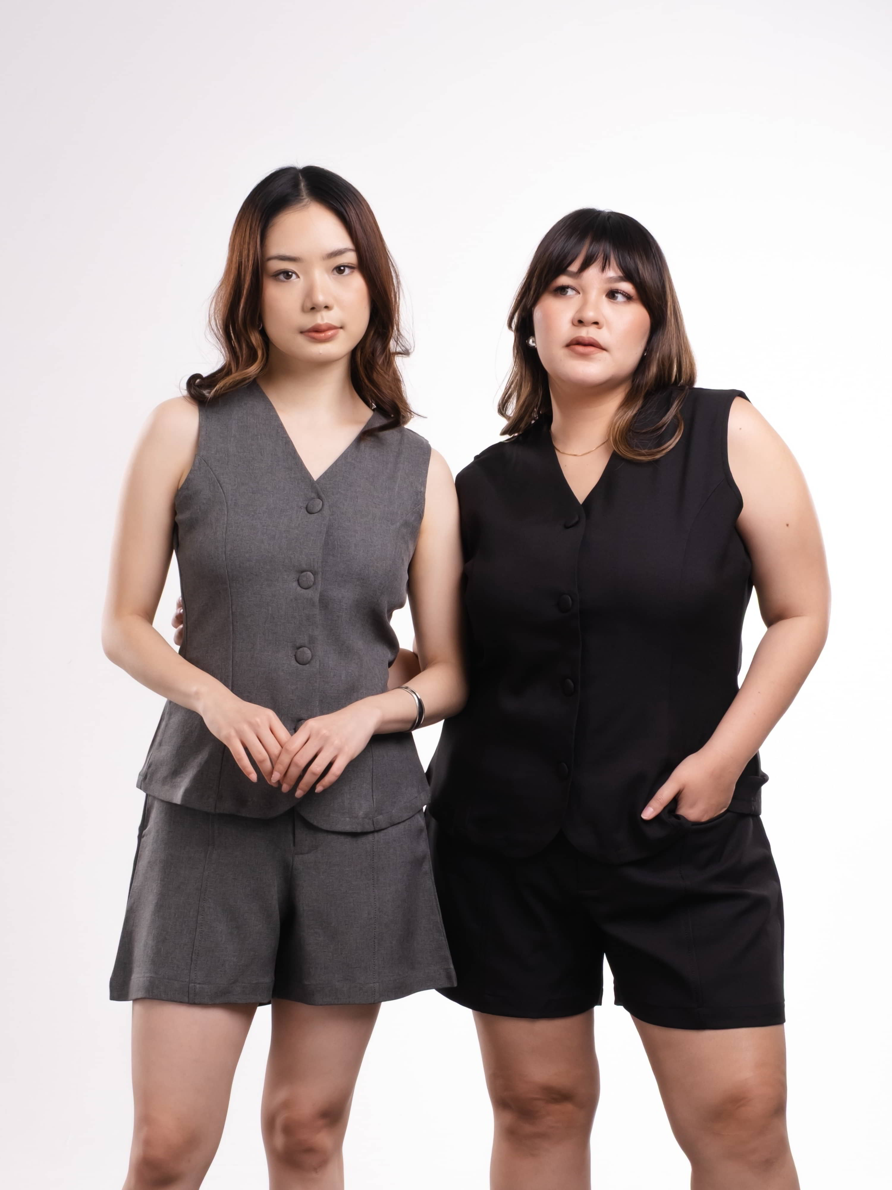 Ms Daisy [Genesis]  - Era Semi Wool Vest