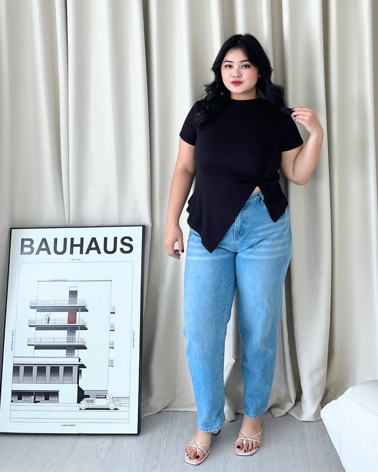 Ms Daisy Summer Rib Asymmetrical T-Shirt