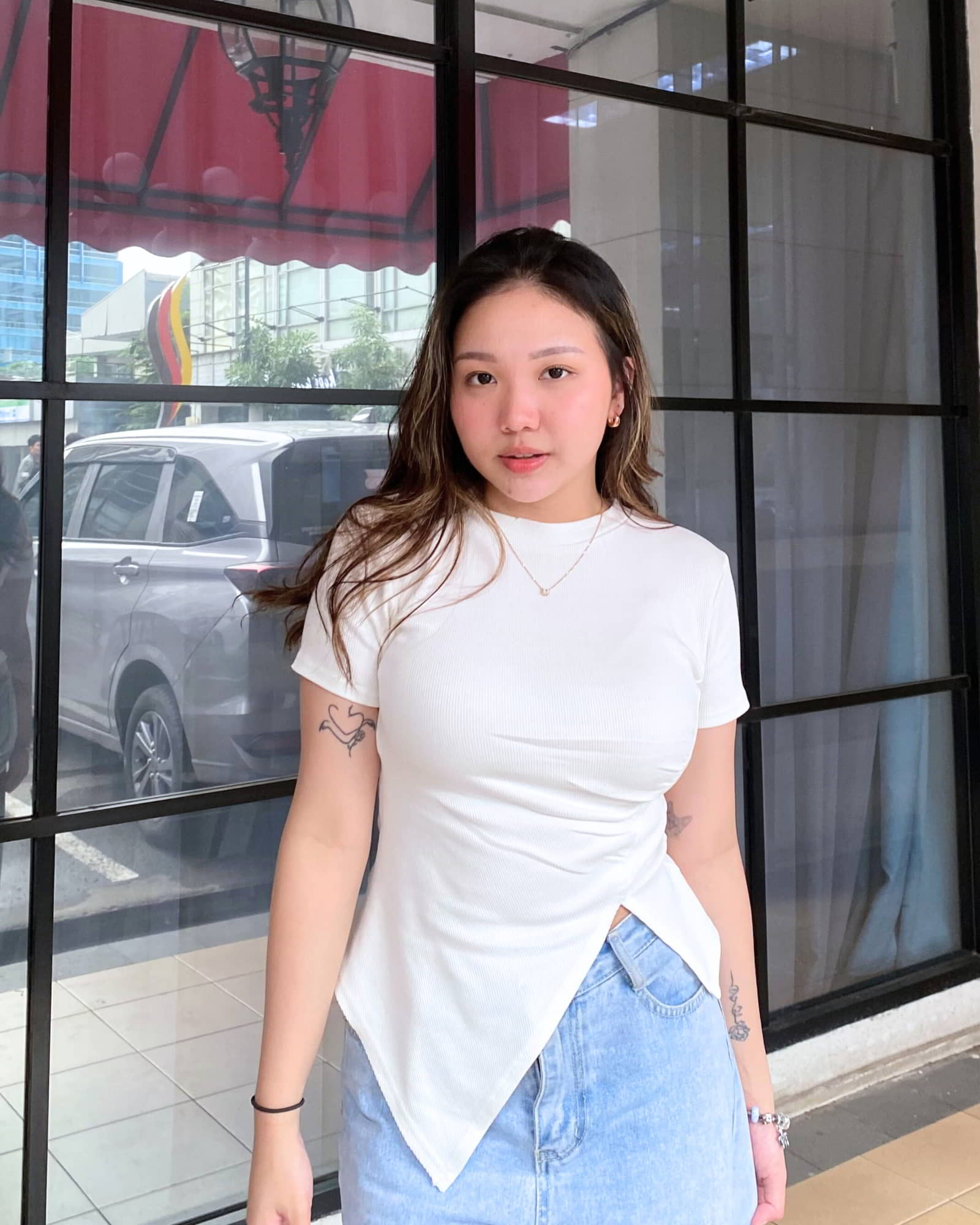 Ms Daisy Summer Rib Asymmetrical T-Shirt