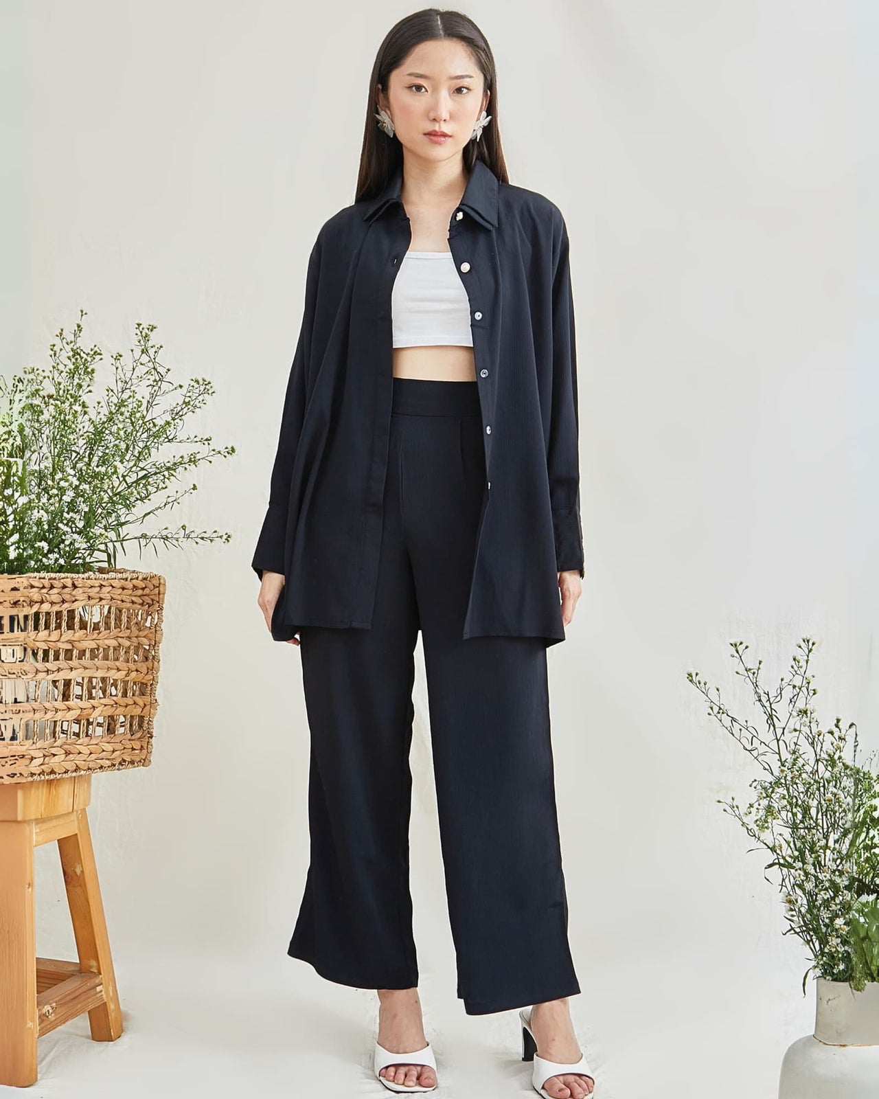 Ms Daisy Noir Long Shirt With Cullotes / Set