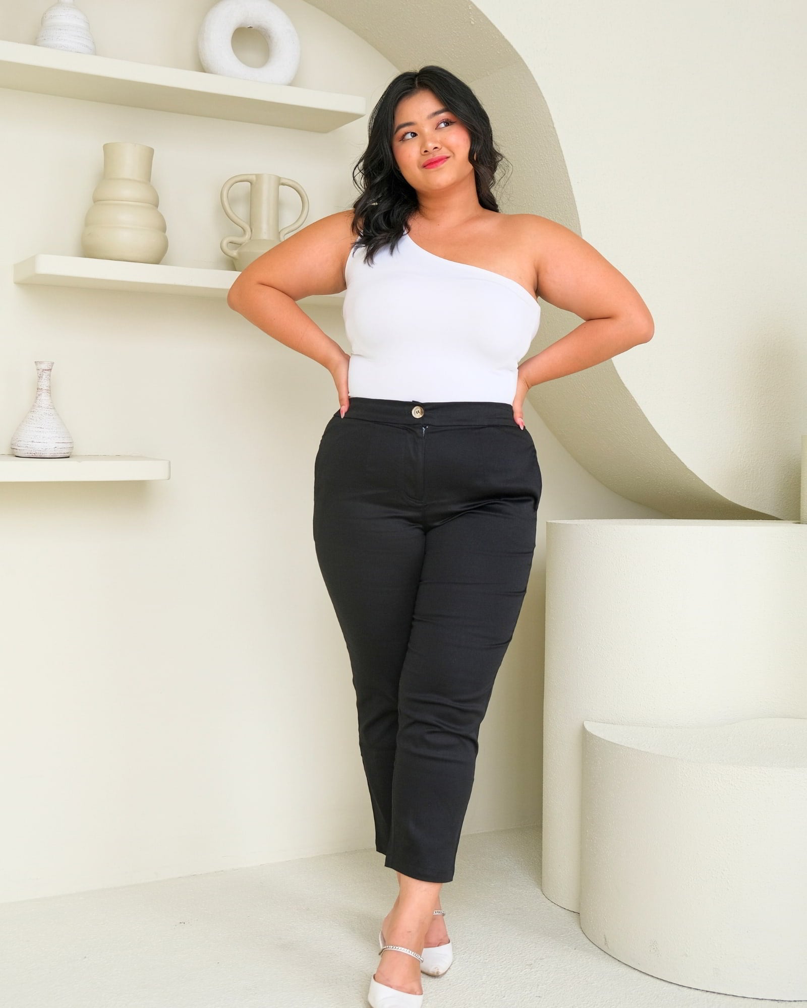 Ms Daisy Mia Basic Cropped Pants