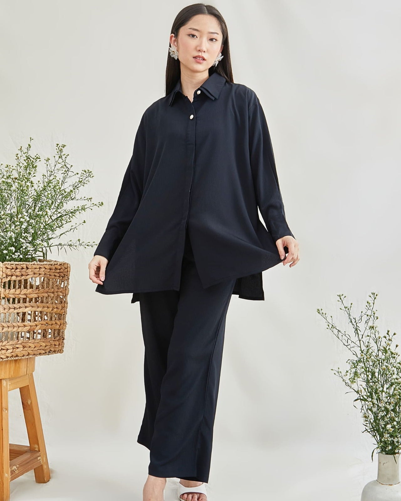 Ms Daisy Noir Long Shirt With Cullotes / Set