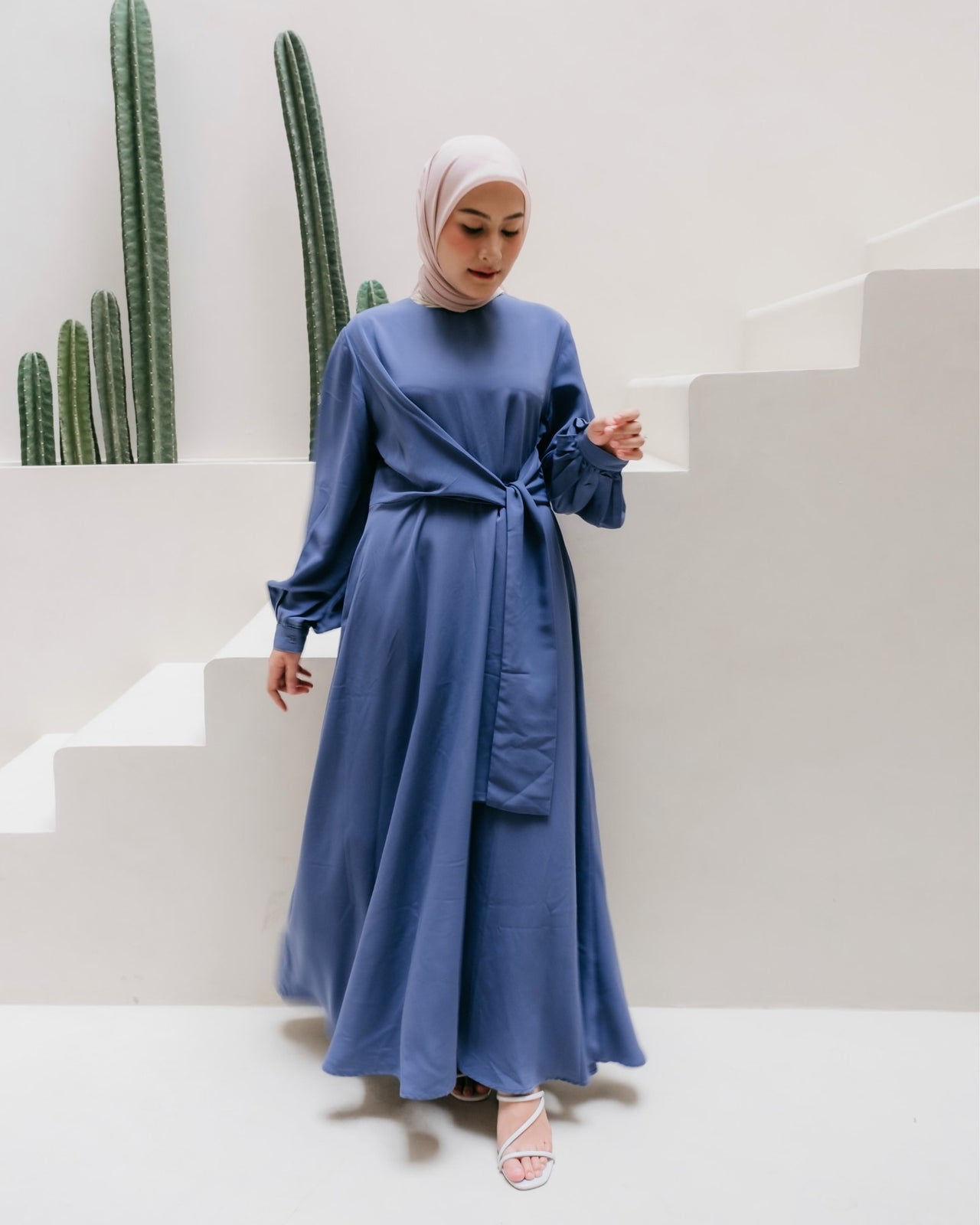 Ms Daisy Nadia Tied dress