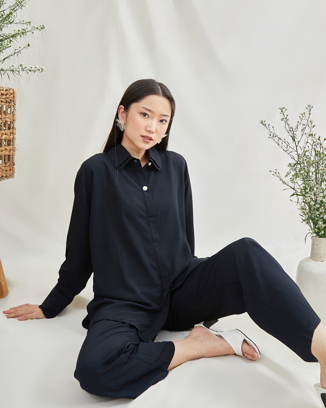 Ms Daisy Noir Long Shirt With Cullotes / Set