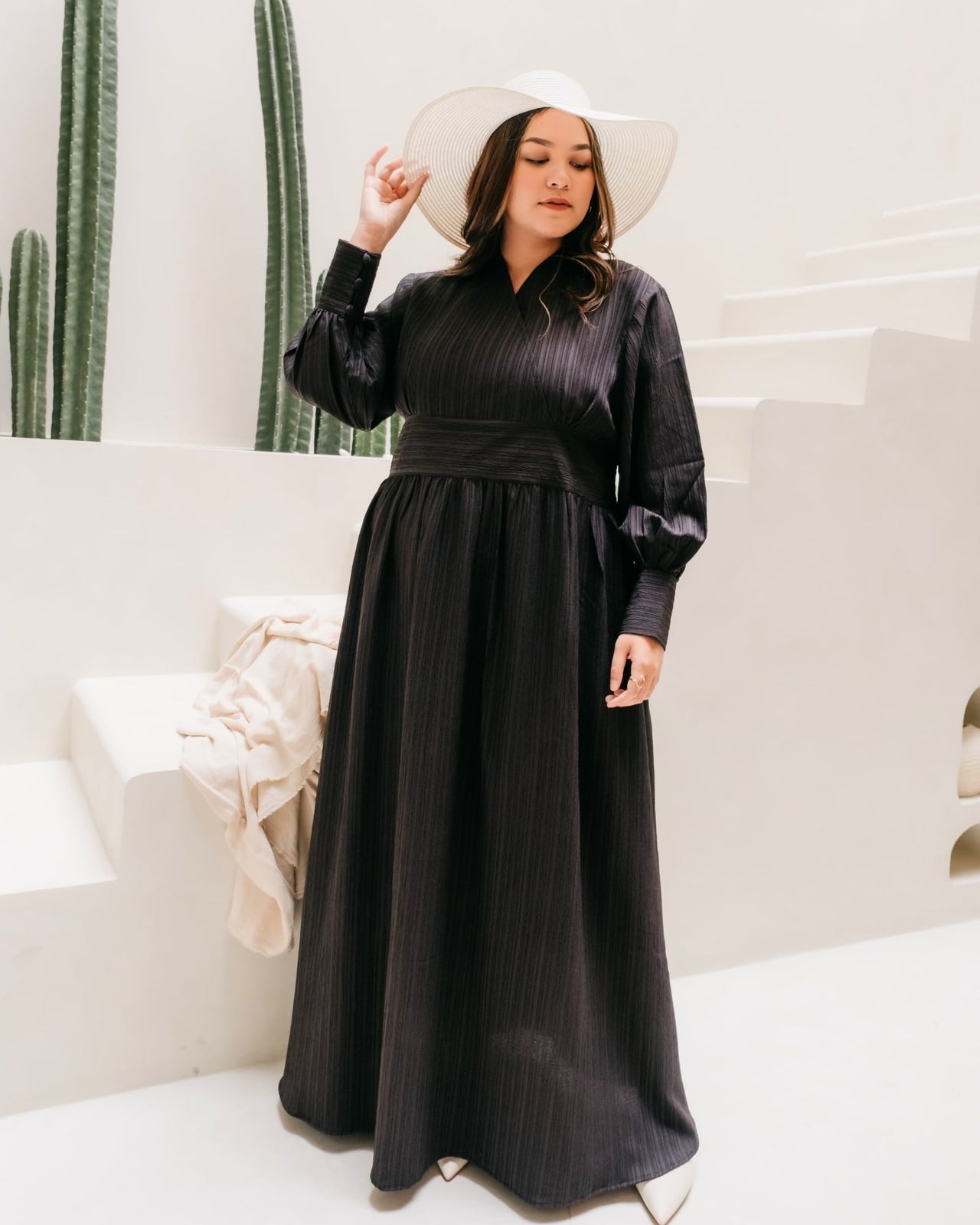 Ariana Textured Belted Dress – Dress Hijab Friendly | Ms Daisy
