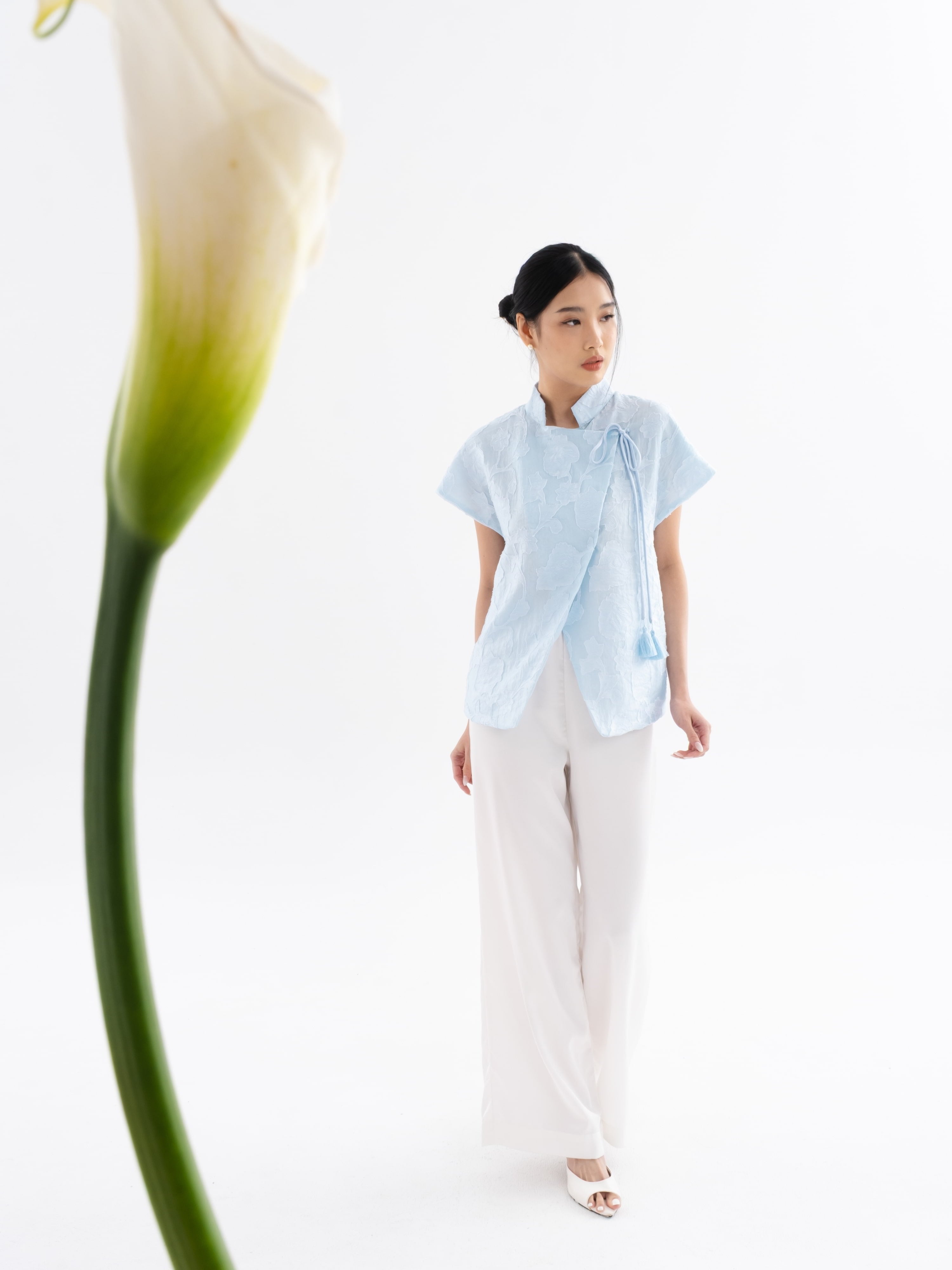 Ms Daisy [Bloom] - Spring Top