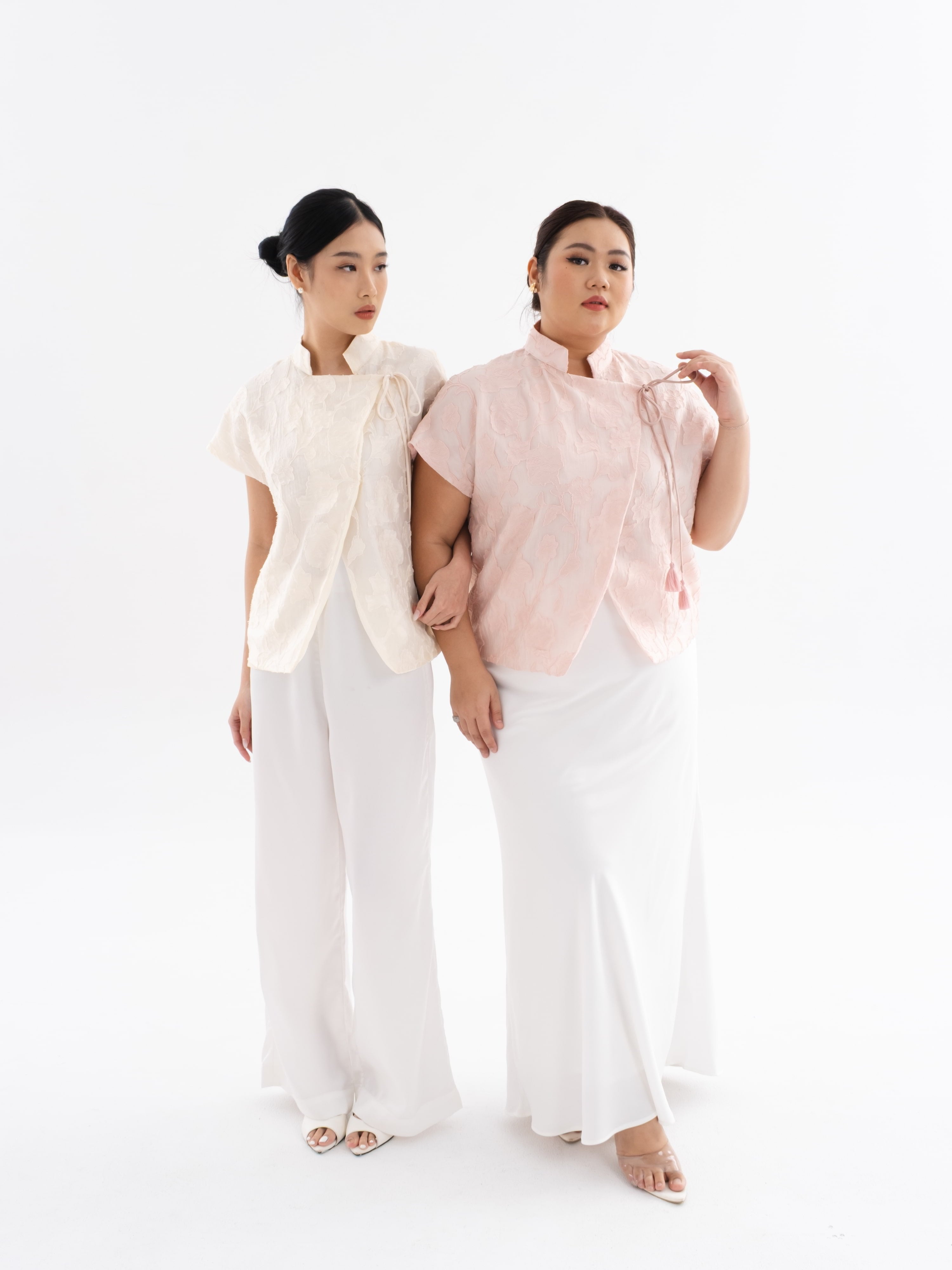 Ms Daisy [Bloom] - Spring Top